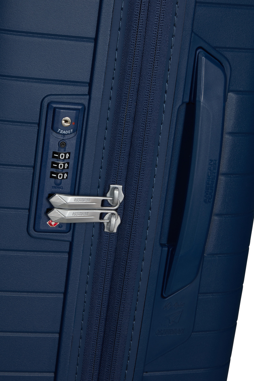 American Tourister Fastforward Koffer 68cm ausziehbar blau
